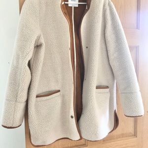 Old navy Sherpa coat size large